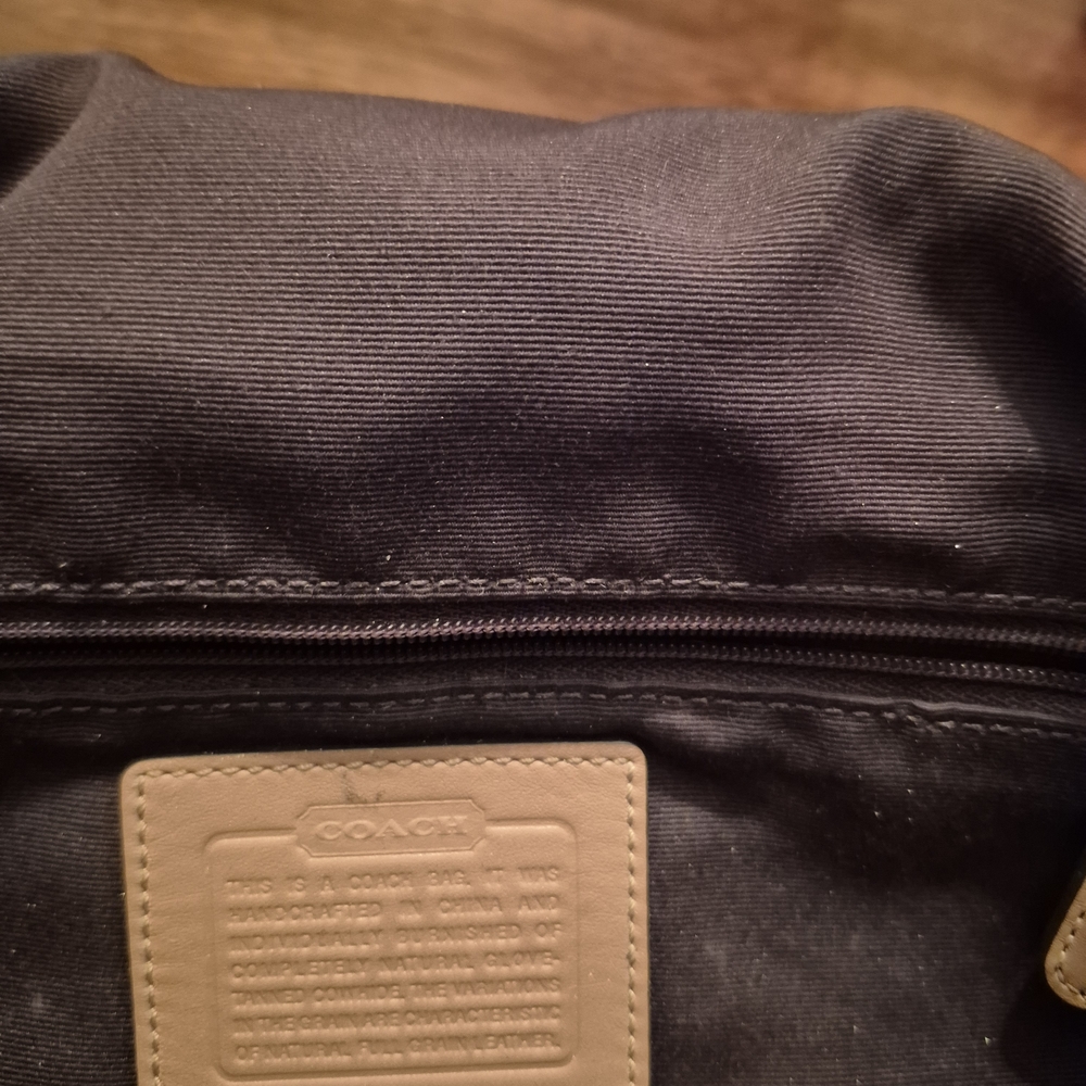Coach Tan Leather Shoulder Bag - Picture 4 of 6